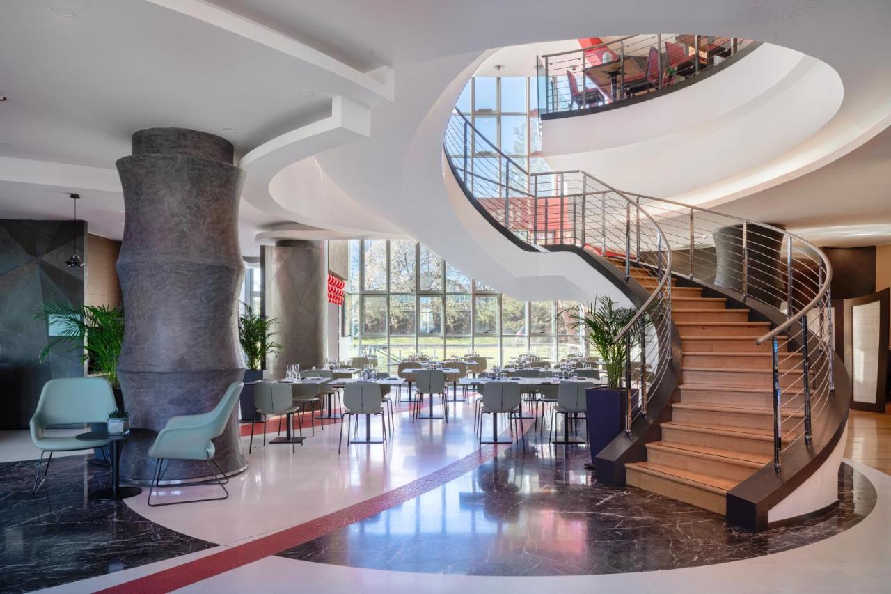Una Hotels Malpensa Cerro Maggiore Екстер'єр фото